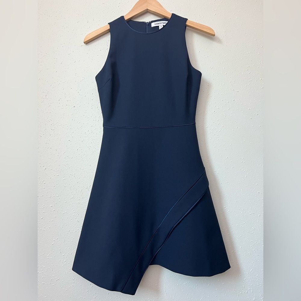 Elizabeth and James Elegant Navy Blue Sleeveless Dress Size 0